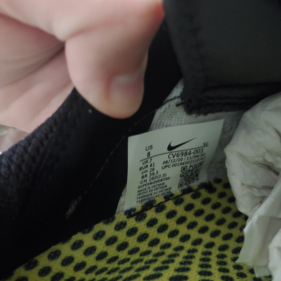 Nike Air Tuned Max Black/Celery-Dark Charcoal Men's Size 8 - Picture 4 of 7